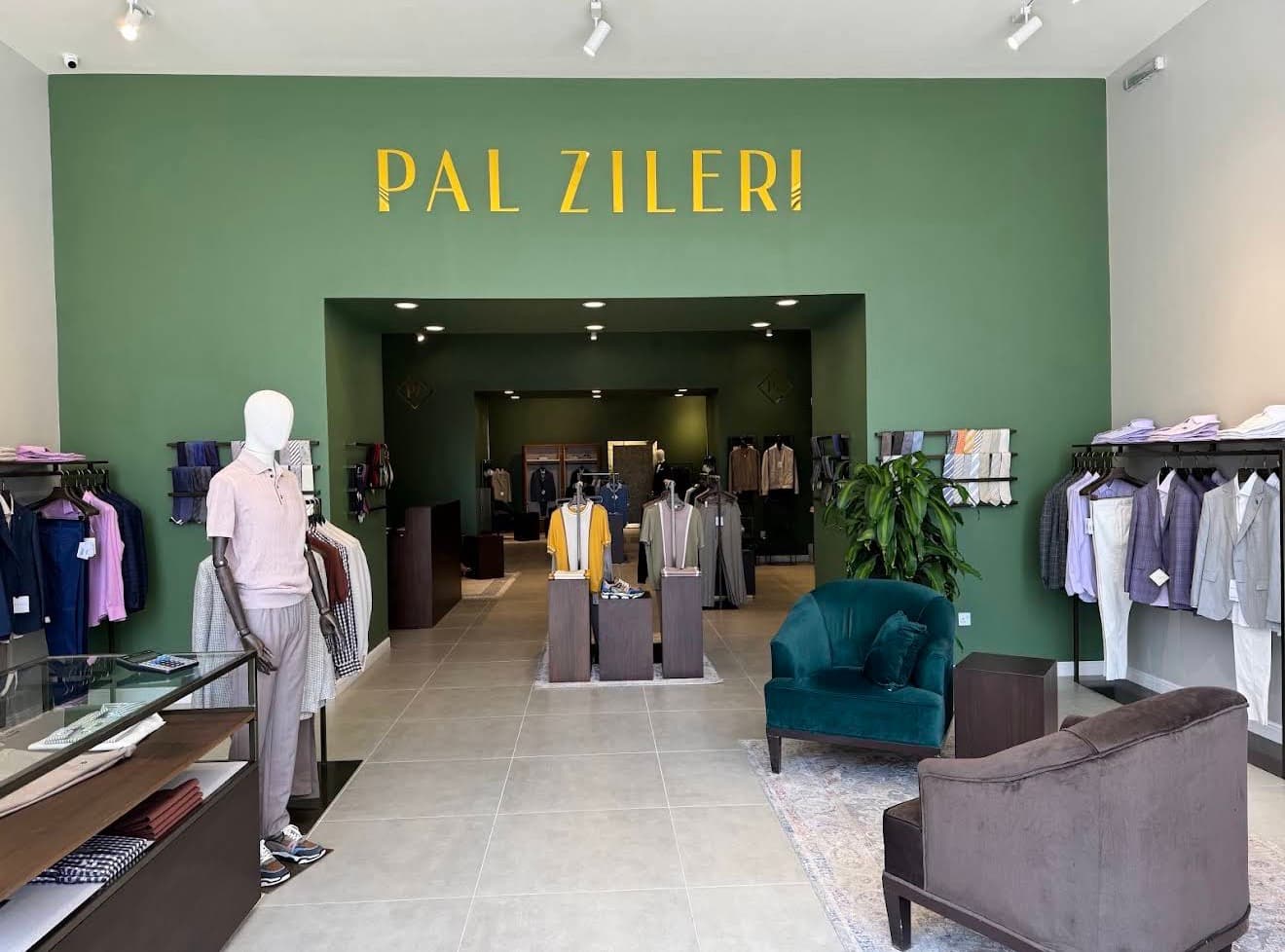 Raeyda boutique interior